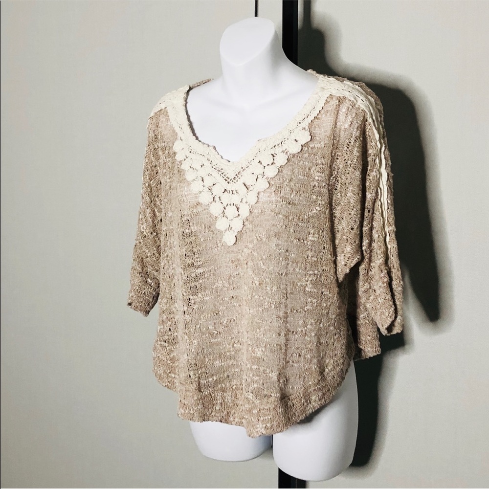 Anthropologie Top-d1 - Picture 4 of 8
